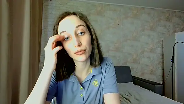 Snapshot of Anika_bloom chatting on June 22, 2026, 3:25 am Anika bloom online show from June 22, 2026, 3:25 am