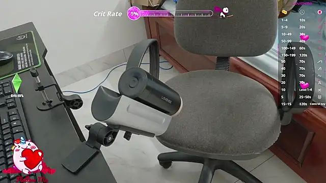 Snapshot of MIXEMKUTAKO chatting on November 18, 2025, 9:45 am MIXEMKUTAKO online show from November 18, 2025, 9:45 am