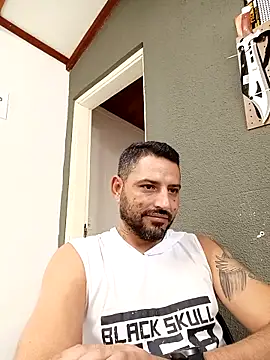 Snapshot of P4uzud4O chatting on March 22, 2026, 11:23 am P4uzud4O online show from March 22, 2026, 11:23 am