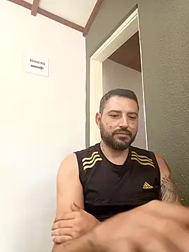 Snapshot of P4uzud4O chatting on March 27, 2026, 12:17 pm P4uzud4O online show from March 27, 2026, 12:17 pm