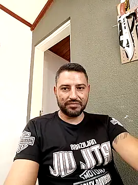 Snapshot of P4uzud4O chatting on March 21, 2026, 1:37 pm P4uzud4O online show from March 21, 2026, 1:37 pm