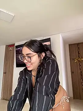 Snapshot of Nickiiiii chatting on January 5, 2025, 3:02 pm Nickiiiii online show from January 5, 2025, 3:02 pm