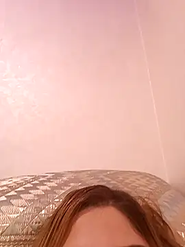 May Ar online show from November 11, 2025, 9:48 am