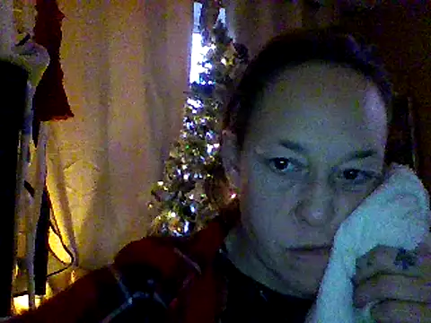 Fiesty findom40 online show from December 14, 2024, 6:20 pm