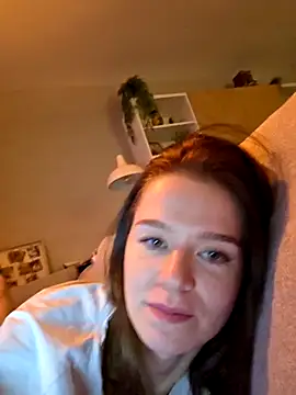 jessiben online show from November 8, 2025, 3:54 am