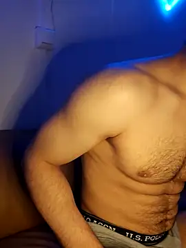 Amir334  online show from December 3, 2025, 7:24 pm