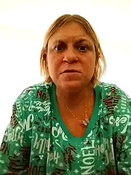 Playmate86 online show from December 6, 2024, 2:33 pm