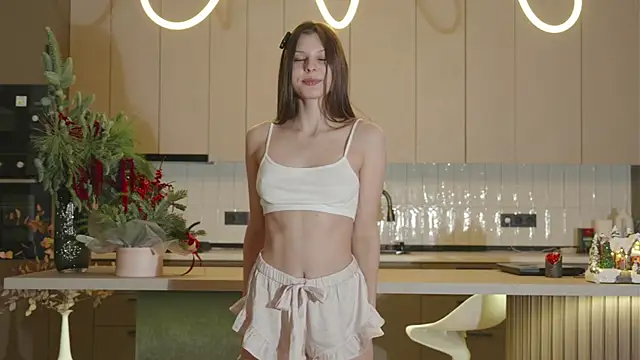 whisper of love online show from December 19, 2025, 2:26 am