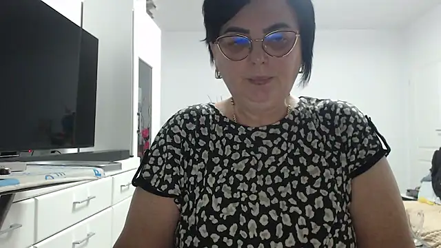 Amandamuller1982 online show from January 17, 2026, 9:18 pm