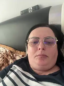 Snapshot of Amandamuller1982 chatting on February 16, 2025, 1:38 pm Amandamuller1982 online show from February 16, 2025, 1:38 pm