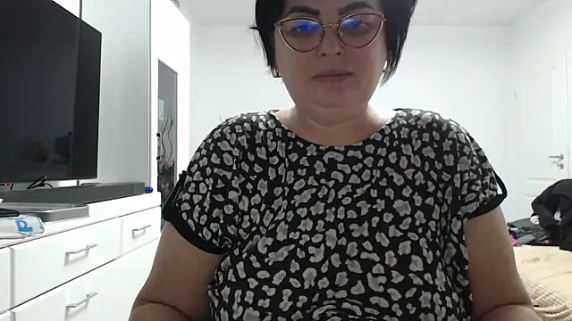 Amandamuller1982 online show from February 4, 2026, 12:38 am