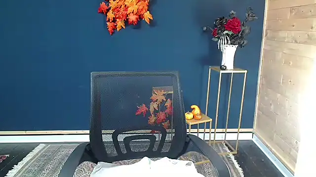 NovaBabe21 online show from October 28, 2025, 5:39 am