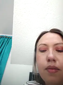 Snapshot of VIOLETA-25_ chatting on September 12, 2025, 3:45 pm VIOLETA-25 online show from September 12, 2025, 3:45 pm