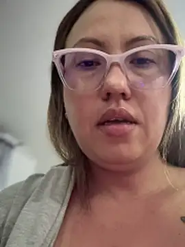 VIOLETA-25  online show from February 21, 2026, 9:44 am