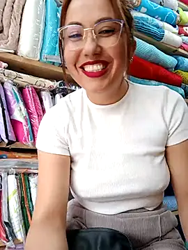 Snapshot of VIOLETA-25_ chatting on March 17, 2025, 7:58 pm VIOLETA-25 online show from March 17, 2025, 7:58 pm