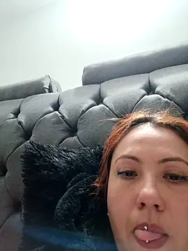 Snapshot of VIOLETA-25_ chatting on March 13, 2025, 11:27 pm VIOLETA-25 online show from March 13, 2025, 11:27 pm