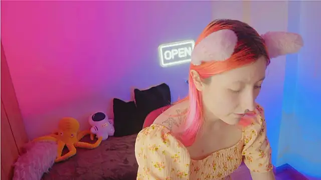 Bloom-fairy online show from February 26, 2026, 2:17 pm