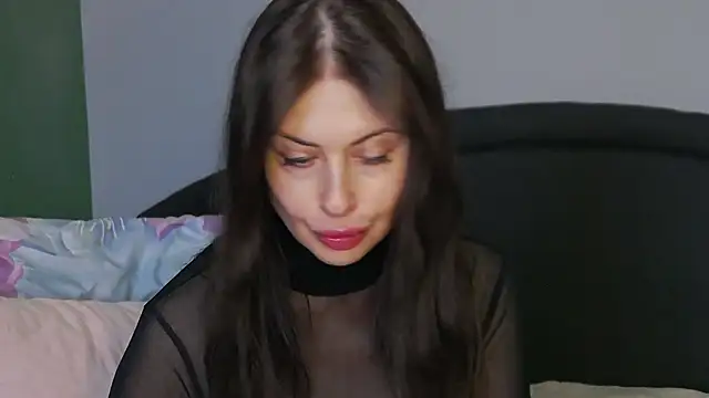 Snapshot of Mia_Lovi chatting on March 4, 2025, 9:29 am Mia Lovi online show from March 4, 2025, 9:29 am
