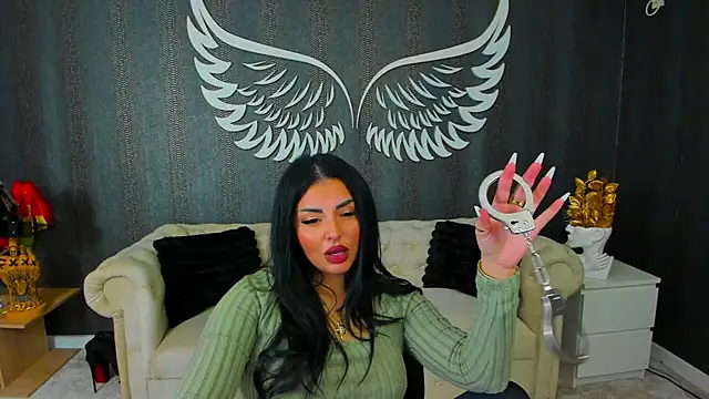 anemarieejolie online show from November 7, 2025, 6:01 pm