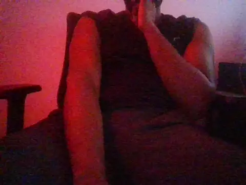 justinme00o7 online show from May 13, 2026, 10:50 pm