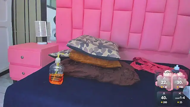 Ashleimoss online show from March 20, 2025, 12:00 pm