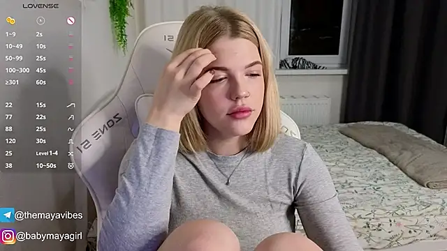 Maya Rave online show from November 28, 2025, 3:17 am