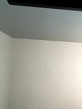 Snapshot of LATINMOBB chatting on December 4, 2024, 2:09 pm LATINMOBB online show from December 4, 2024, 2:09 pm