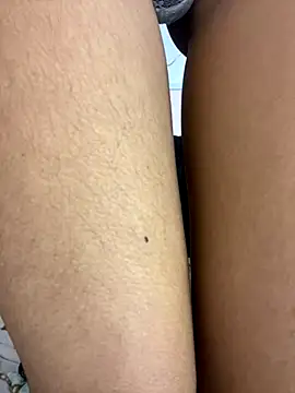 bonnie 18x online show from January 6, 2026, 7:29 pm