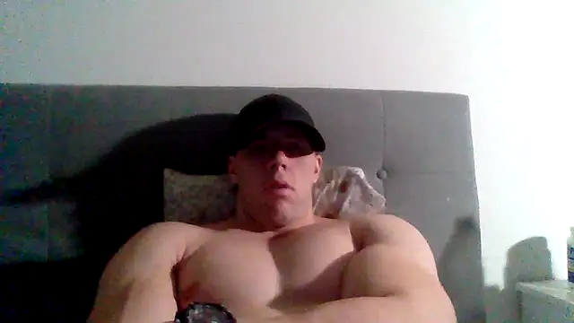 Snapshot of parkerxmuscle chatting on January 29, 2025, 12:56 pm parkerxmuscle online show from January 29, 2025, 12:56 pm