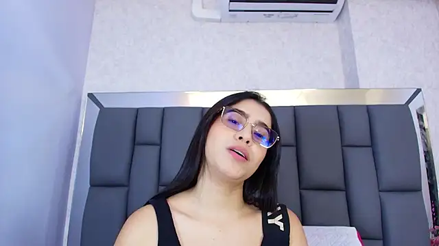 Snapshot of Amy_wats0n chatting on March 26, 2026, 7:01 pm Amy wats0n online show from March 26, 2026, 7:01 pm