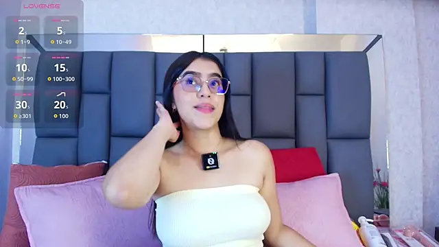 Snapshot of Amy_wats0n chatting on April 12, 2026, 7:06 pm Amy wats0n online show from April 12, 2026, 7:06 pm