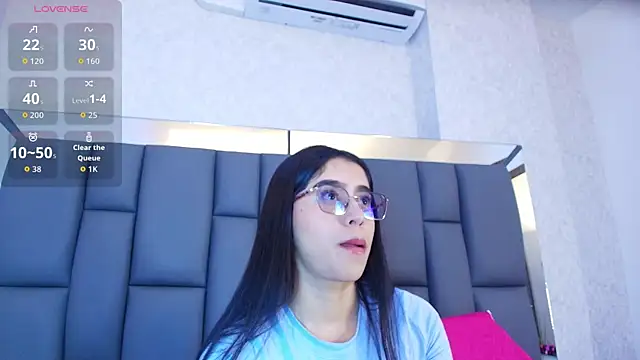 Snapshot of Amy_wats0n chatting on April 10, 2026, 7:10 pm Amy wats0n online show from April 10, 2026, 7:10 pm