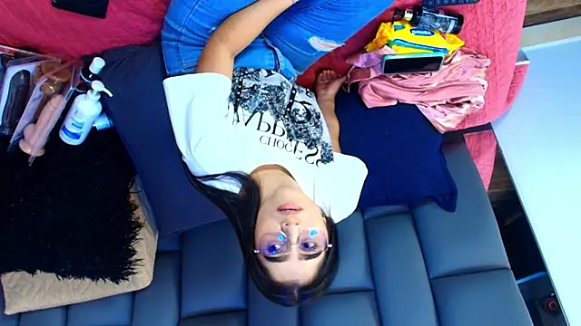 Snapshot of Amy_wats0n chatting on March 13, 2026, 7:08 pm Amy wats0n online show from March 13, 2026, 7:08 pm