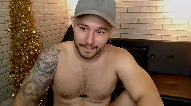 Snapshot of adel_hard_ chatting on December 9, 2024, 10:09 pm adel hard online show from December 9, 2024, 10:09 pm