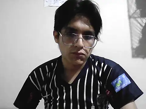 HardDick2 online show from May 8, 2026, 4:49 am