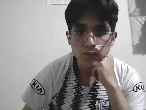 HardDick2 online show from May 24, 2026, 11:37 pm