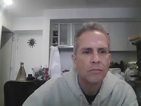 Diegoperrote682661 online show from October 2, 2025, 10:57 pm