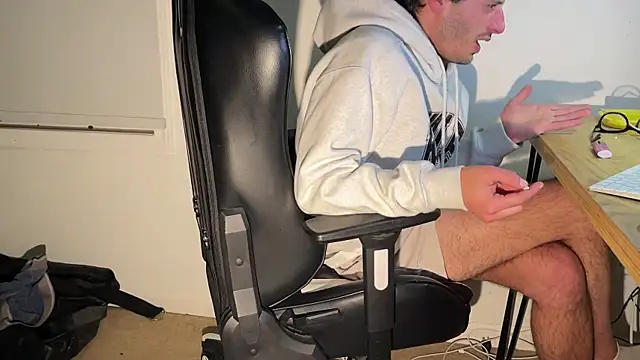 Dylansd online show from December 23, 2024, 9:49 am