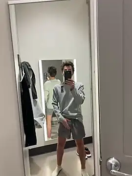 Dylansd online show from December 23, 2024, 11:06 pm