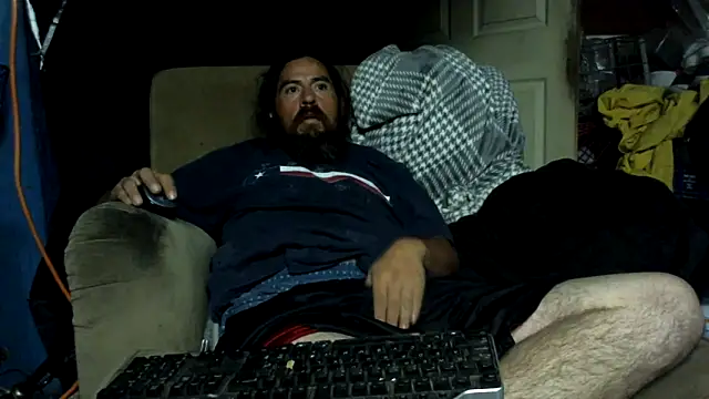 Snapshot of linksjack1010 chatting on March 2, 2026, 12:01 pm linksjack1010 online show from March 2, 2026, 12:01 pm