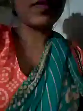 riya houswife online show from December 15, 2024, 1:22 pm