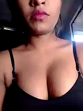 riya houswife online show from December 4, 2024, 8:17 am