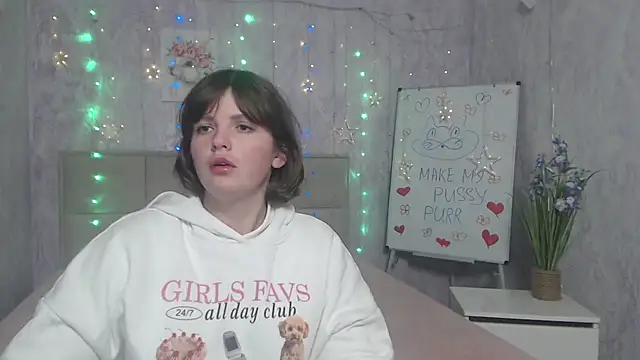 StaceyLex online show from October 14, 2025, 5:30 am