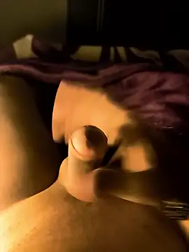 mirrowhot online show from April 8, 2026, 6:04 am