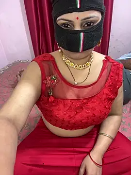 Snapshot of mickey_love chatting on April 11, 2026, 5:26 am mickey love online show from April 11, 2026, 5:26 am