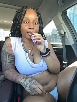 Snapshot of strip4faith chatting on November 11, 2025, 5:30 pm strip4faith online show from November 11, 2025, 5:30 pm