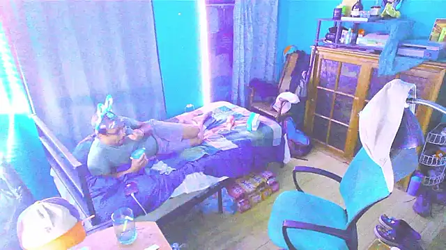        the online show from March 5, 2026, 2:41 am