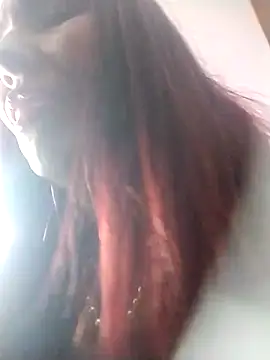 Snapshot of Perla_Franco chatting on April 22, 2026, 4:41 am Perla Franco online show from April 22, 2026, 4:41 am