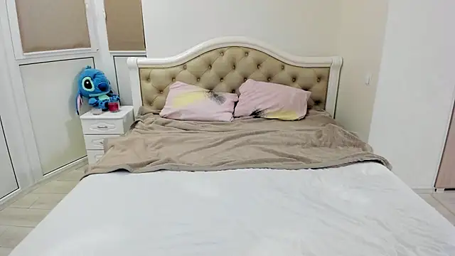 AngellNight4u online show from February 8, 2025, 8:32 pm