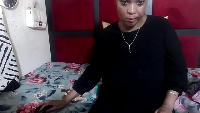 Snapshot of MaximTease24 chatting on May 13, 2026, 10:22 am MaximTease24 online show from May 13, 2026, 10:22 am